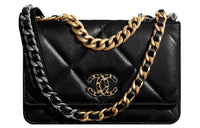 CHANEL 19 Wallet On Chain Black