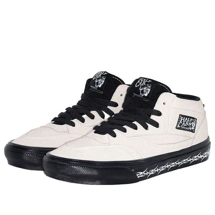 Vans Supreme x Half Cab 'Barbed Wire - White' VN0A5KRW93B