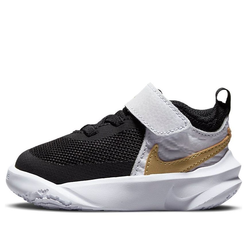 (TD) Nike Team Hustle D10 'Black White Metallic Gold' CW6737-002