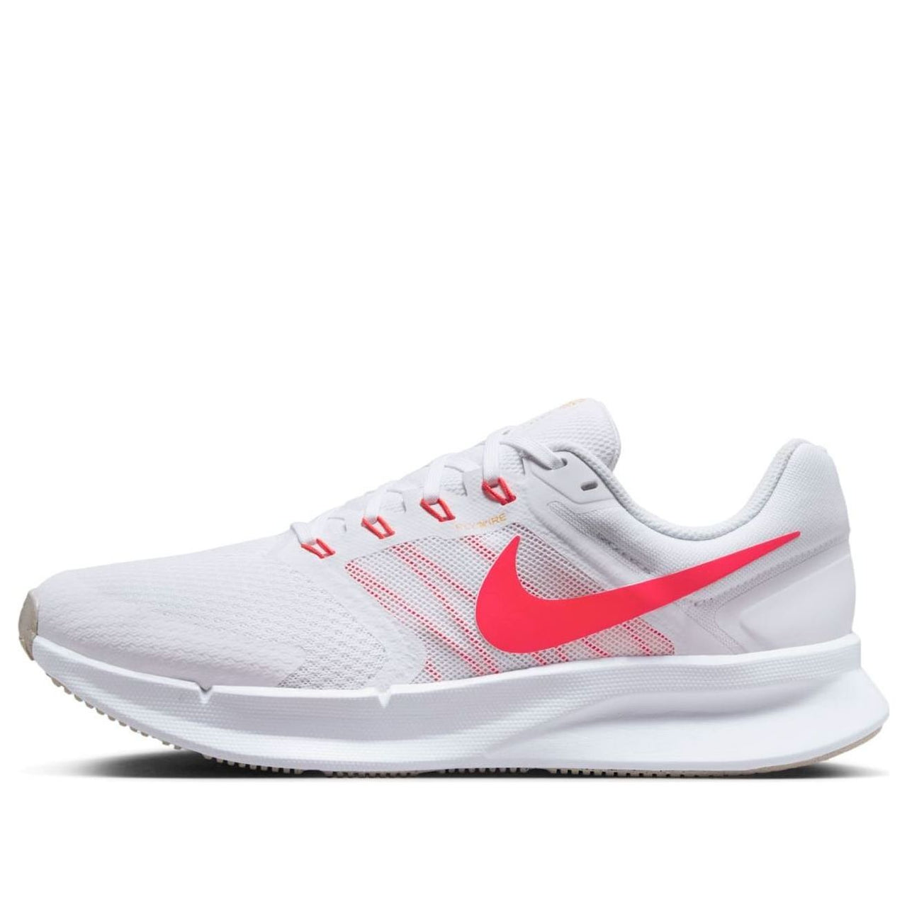 Nike Run Swift 3 'White Bright Crimson' DR2695-101