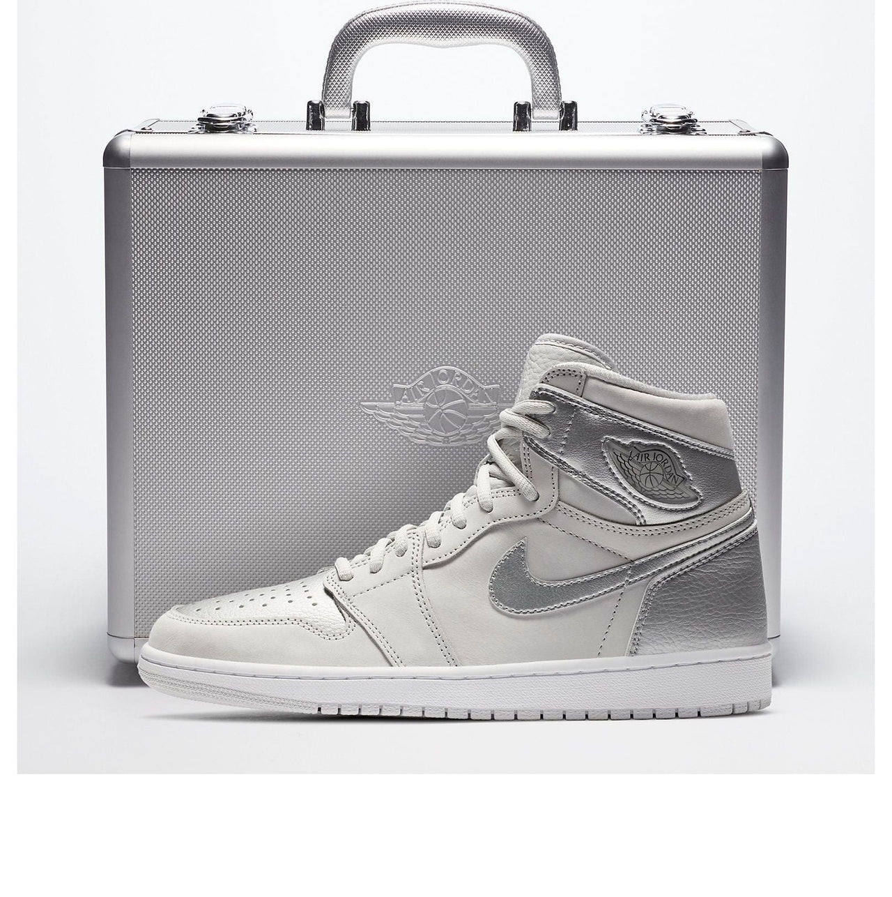 Air Jordan 1 Retro High OG co.JP 'Tokyo' Suitcase Special Box DA0382-029
