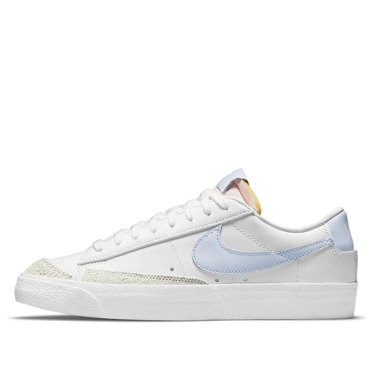(WMNS) Nike Blazer Low '77 'White Ghost' DC4769-103