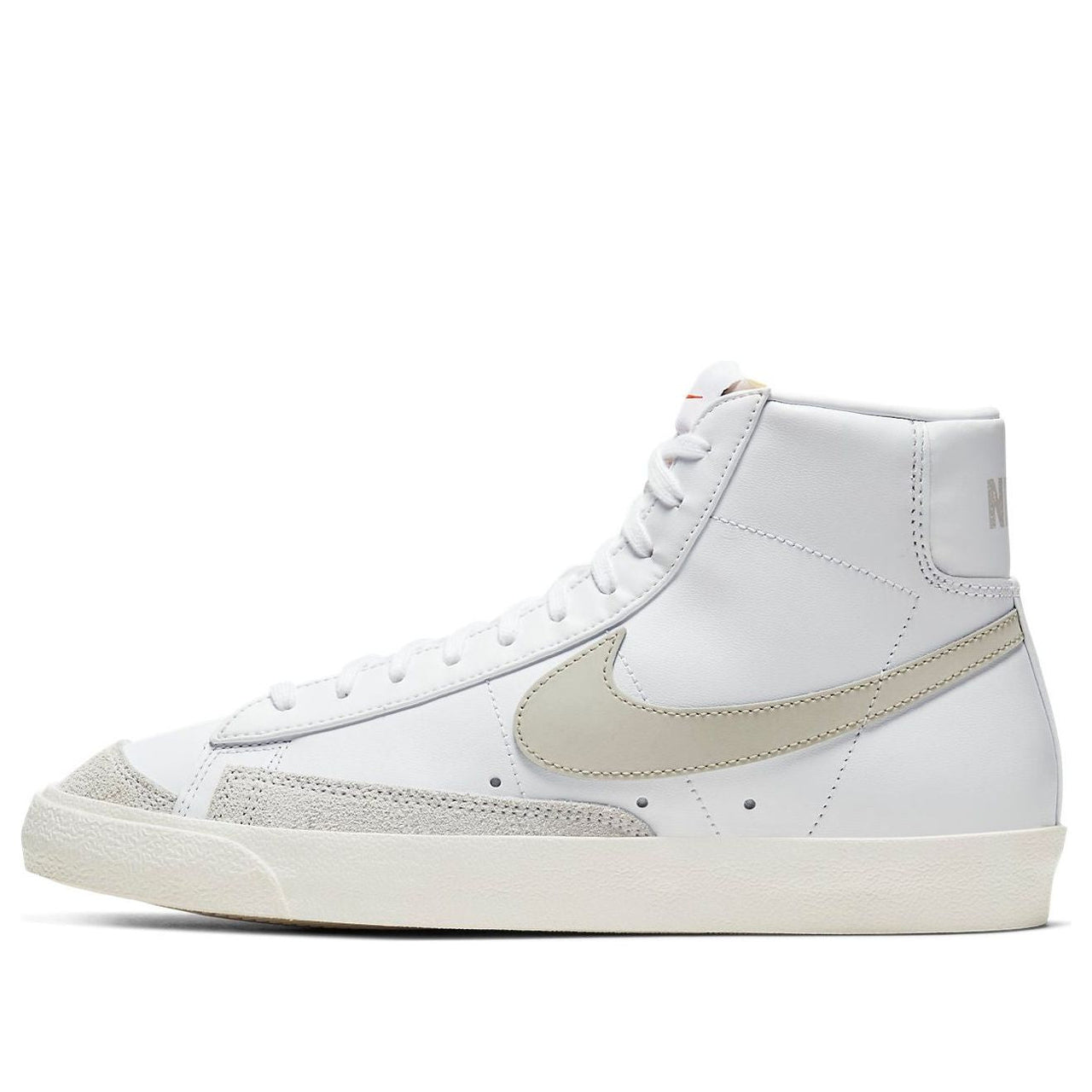 Nike Blazer Mid 77 'Light Bone' BQ6806-106