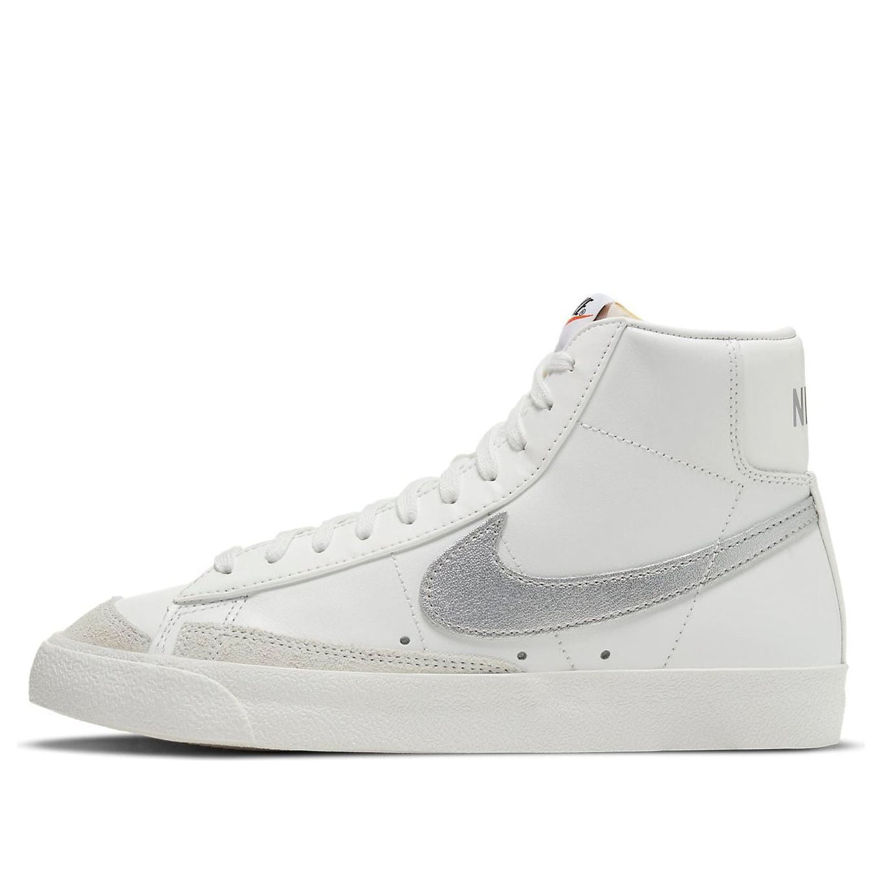(WMNS) Nike Blazer Mid '77 'White Silver Metallic' CZ1055-112
