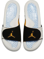 Air Jordan Hydro V Retro 'Sail' 555501-118