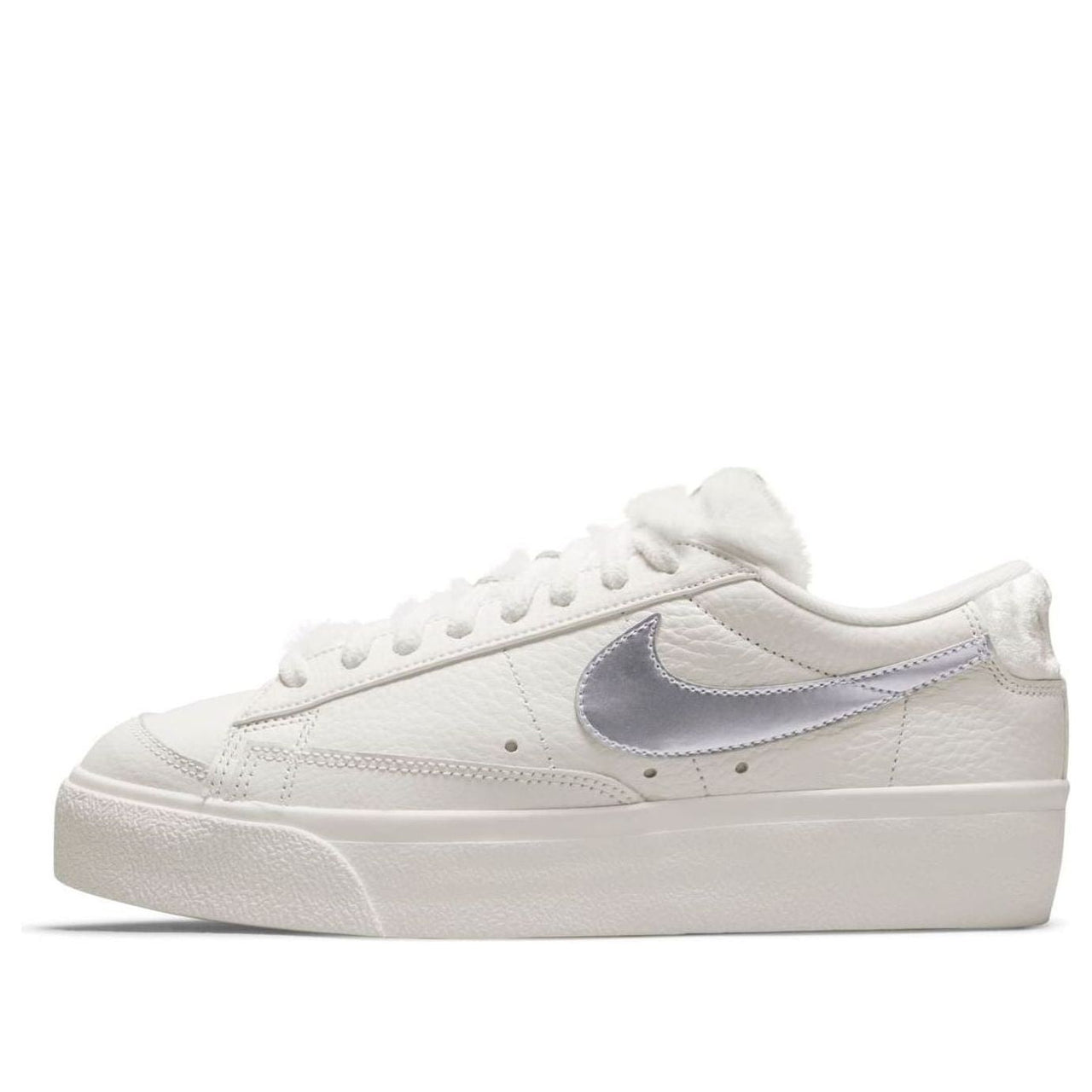 (WMNS) Nike Blazer Low Platform 'Faux Sherpa Fur' DO8993-100