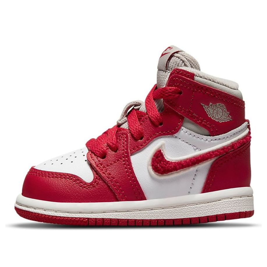 (TD) Air Jordan 1 Retro High OG 'Newstalgia Chenille' CU0450-061