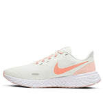 (WMNS) Nike Revolution 5 'White Orange Pearl' BQ3207-109