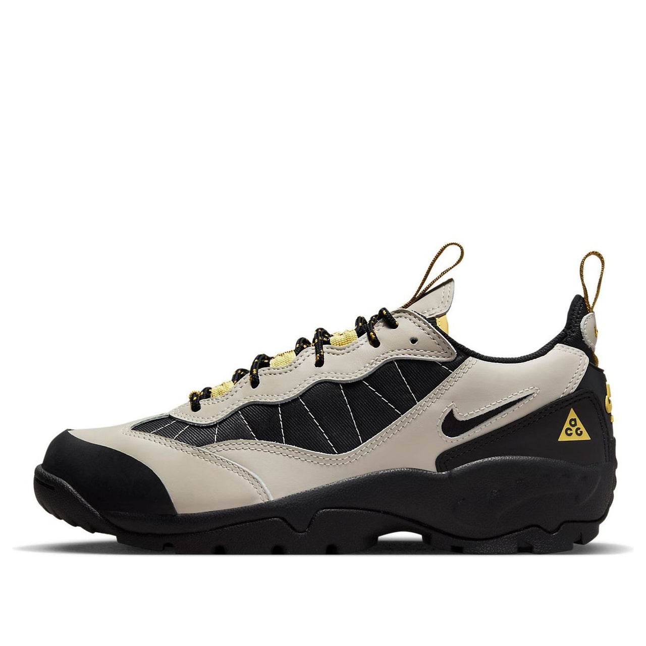 Nike ACG Air Mada 'Light Bone' DO9332-001