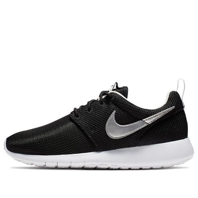 (GS) Nike Roshe One 'Black Metallic Silver' 599728-021