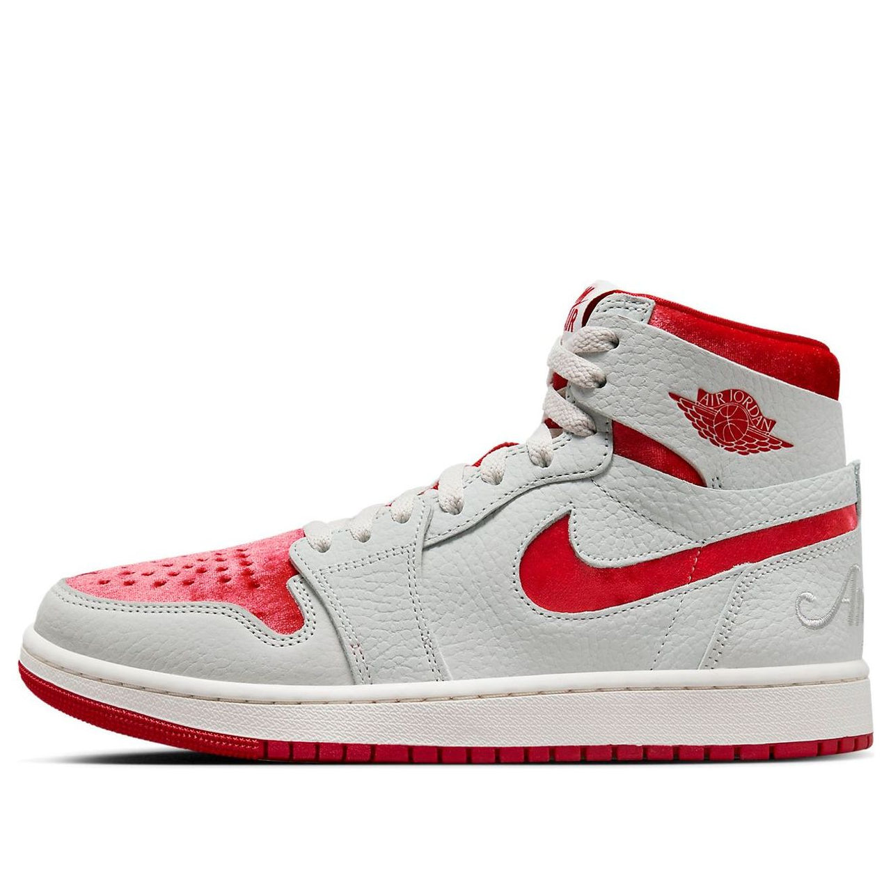 (WMNS) Air Jordan 1 Zoom CMFT 2 'Valentine's Day' DV1304-106
